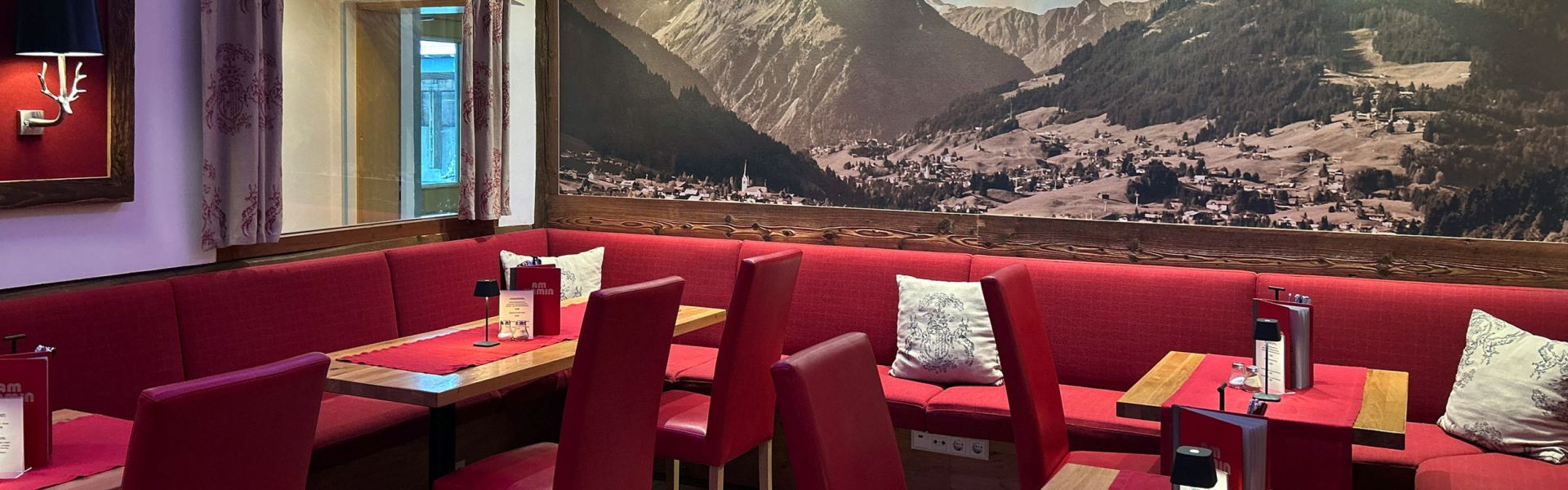 Hotel am Kamin - Lounge und Sprizzbar